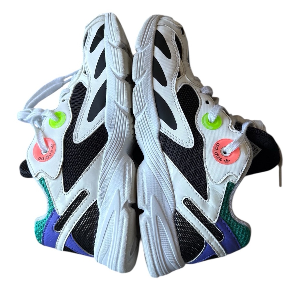 Adidas Astir Boys Shoes Size 3 Multicolor Lace-Up Sneakers GY3339